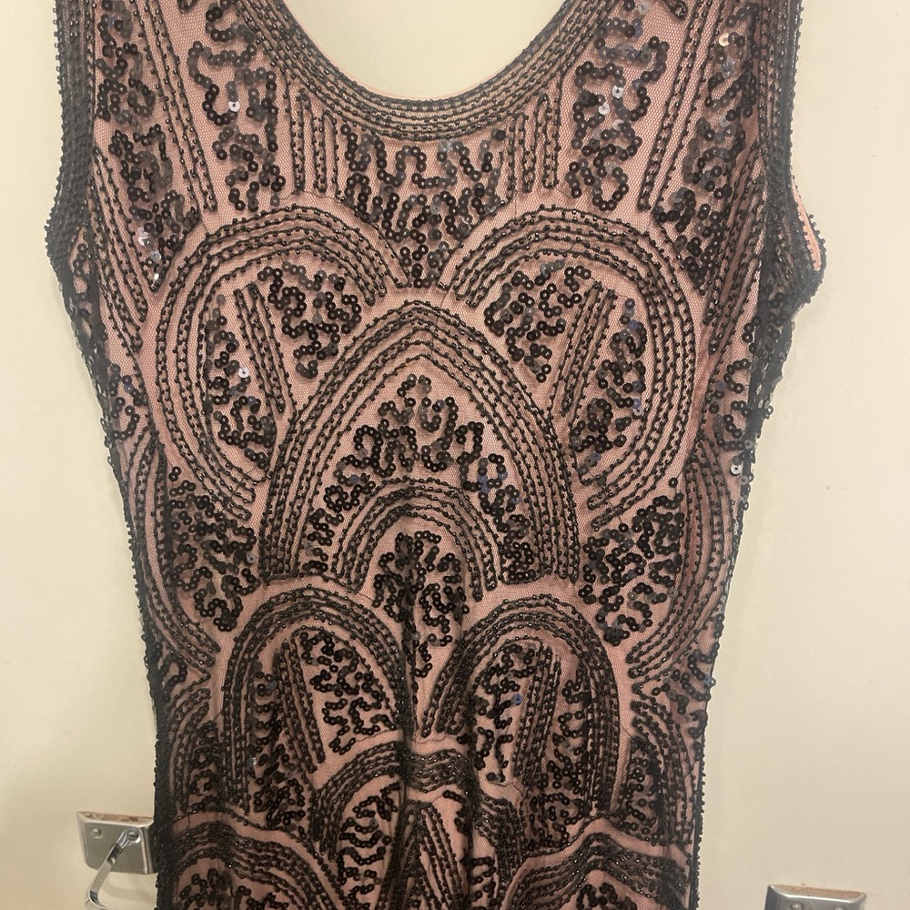 Elegant Black and Brown Fringe Dress - Picture 4 of 5